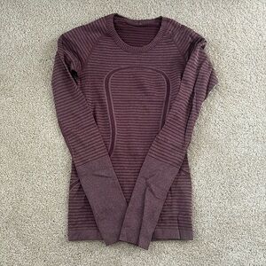 Like new lululemon long sleeve